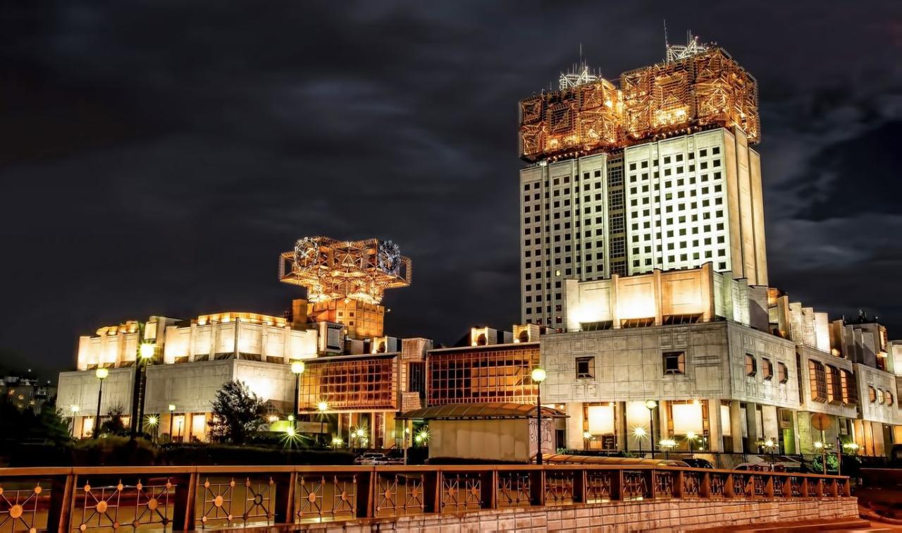 академия москва